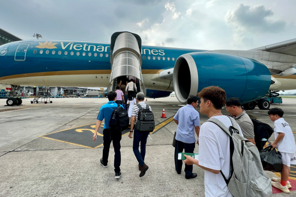 Hỗ trợ vé trên chuyến bay hết chỗ, vé gấp, các tình huống phát sinh ở sân bay